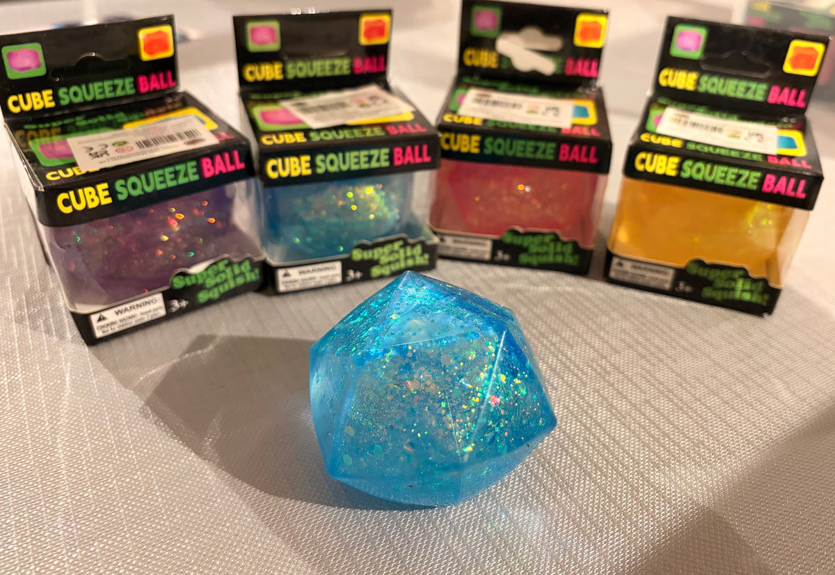 Glitter squeeze geometric balls